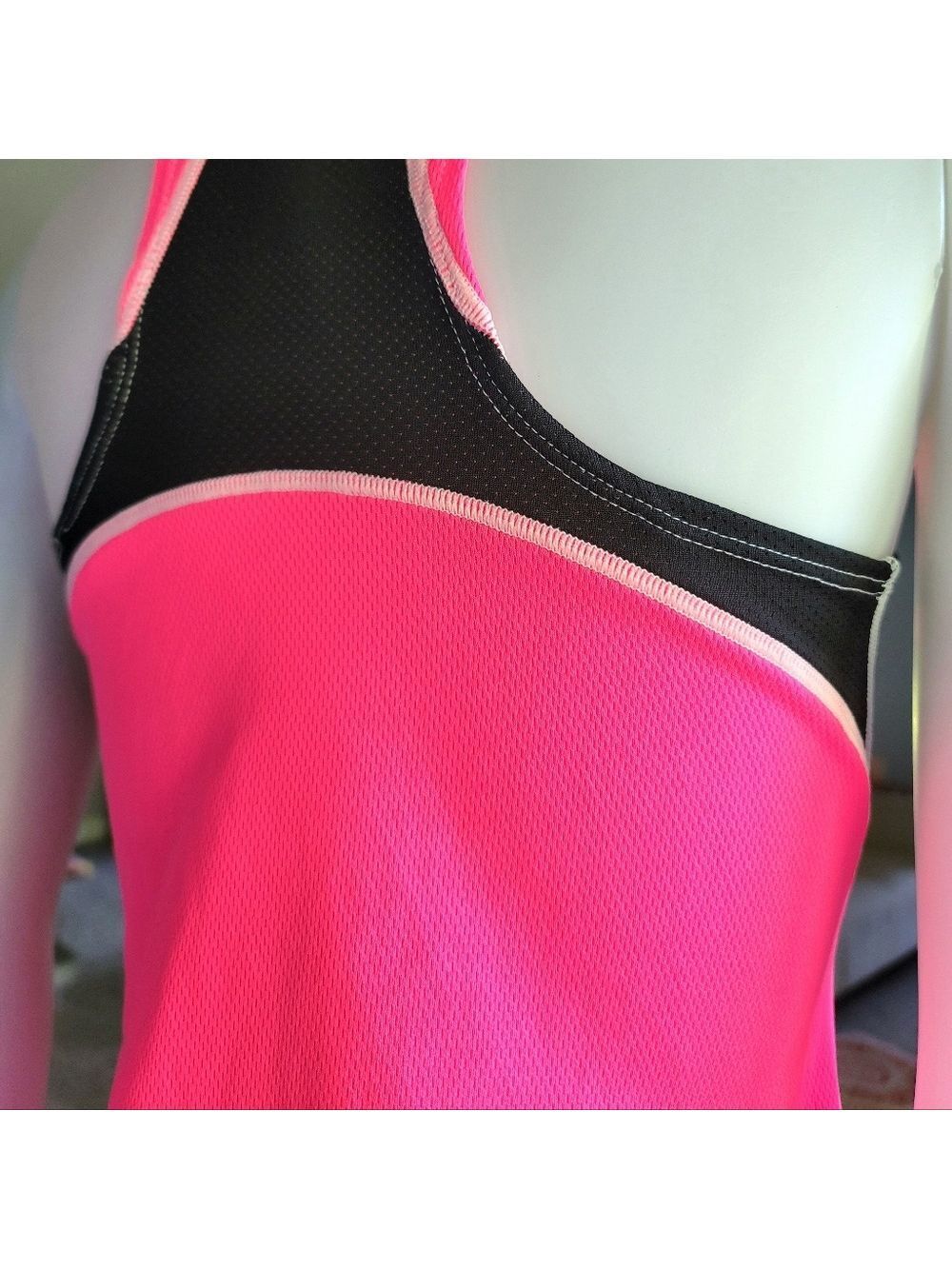 New Balance Racerback Tank Top Size S - Picture 6 of 7